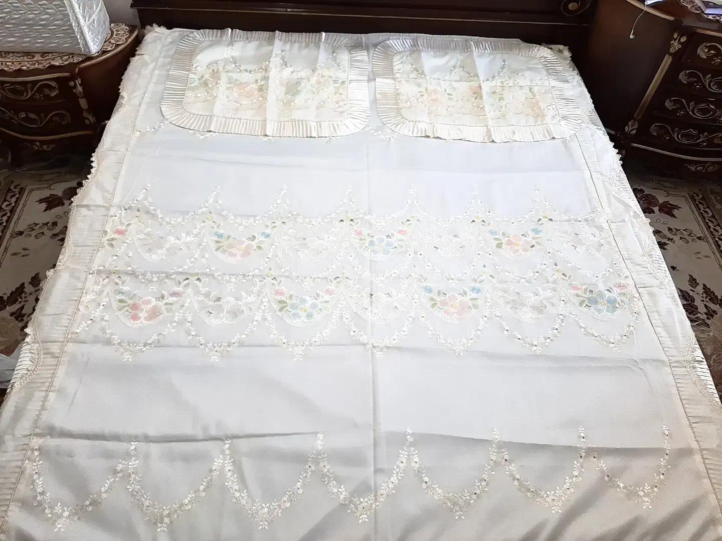 روتختی ساتن خارجی استفاده نشده . کنار بوده|سرویس روتختی|قم, پردیسان|دیوار