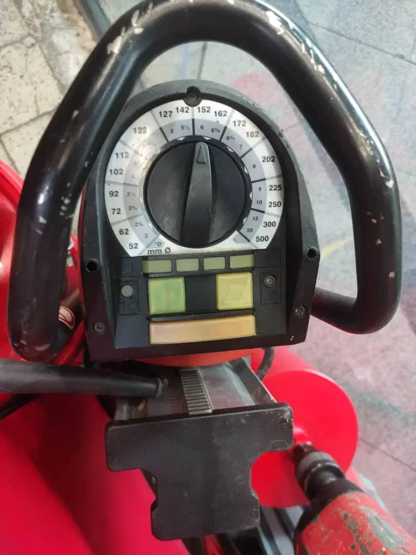 کرگیری انواع بتن با بهترین کیفیت|خدمات پیشه و مهارت|کرمان, |دیوار