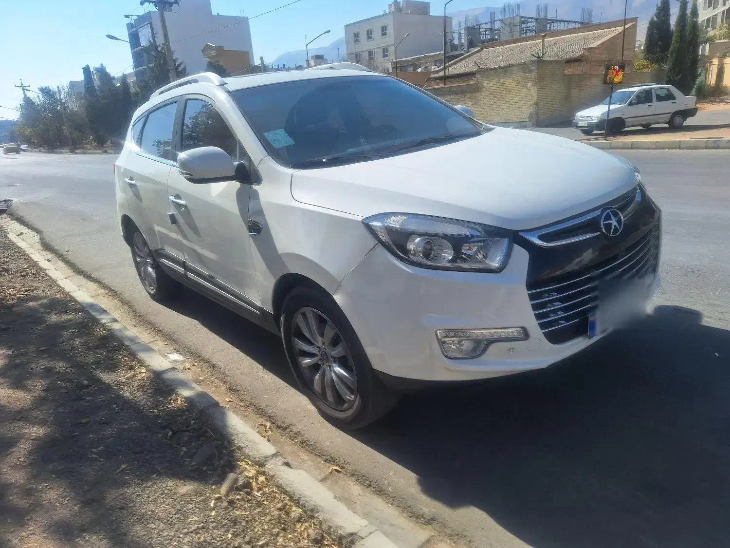 جک اس۵ مدل ۴۰۱|خودرو سواری و وانت|شیراز, شهرک صنعتی شیراز|دیوار