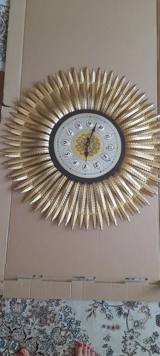 ساعت دیواری|ساعت دیواری و تزئینی|خوی, |دیوار