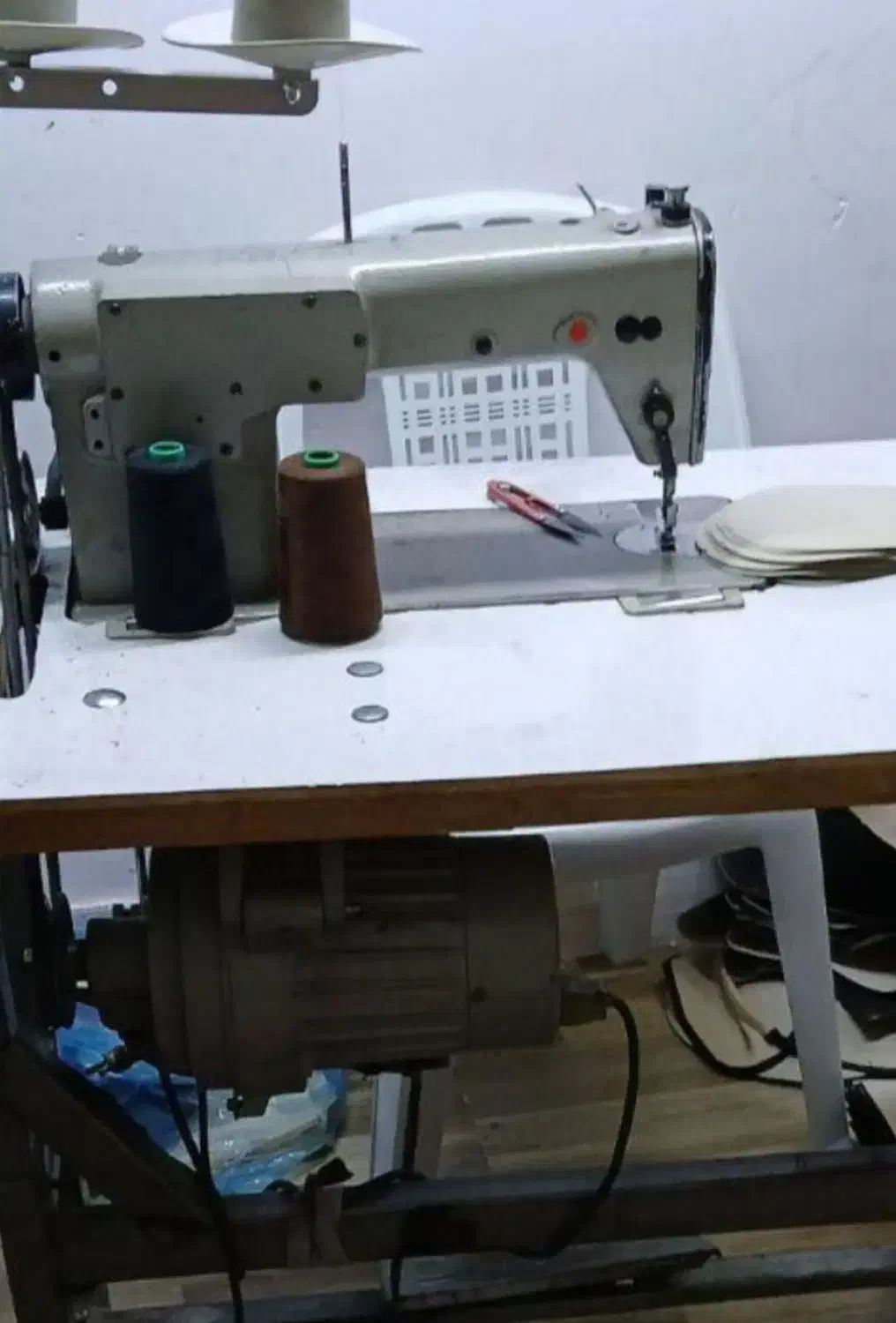 چرخ خیاطی|چرخ خیاطی و ریسندگی|نیشابور, امام|دیوار