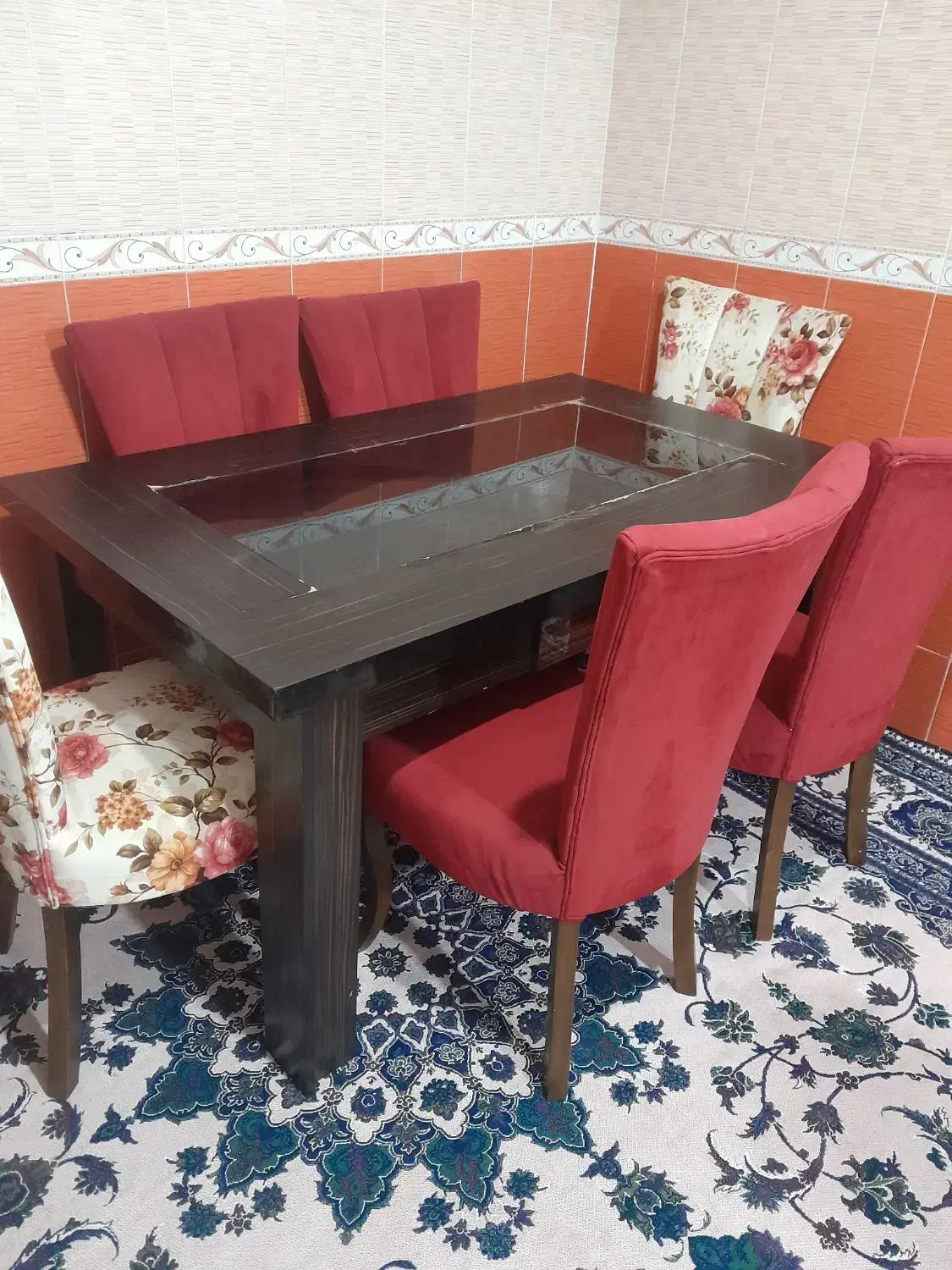 یک عدد میز غذا خوری شش نفره|میز و صندلی غذاخوری|شادگان, |دیوار