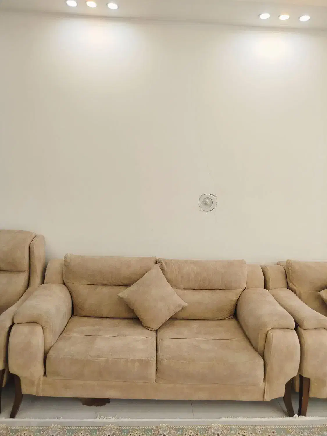 مبل 7نفره درحد نو|مبلمان خانگی و میز عسلی|تربتحیدریه, شهرک ولیعصر|دیوار