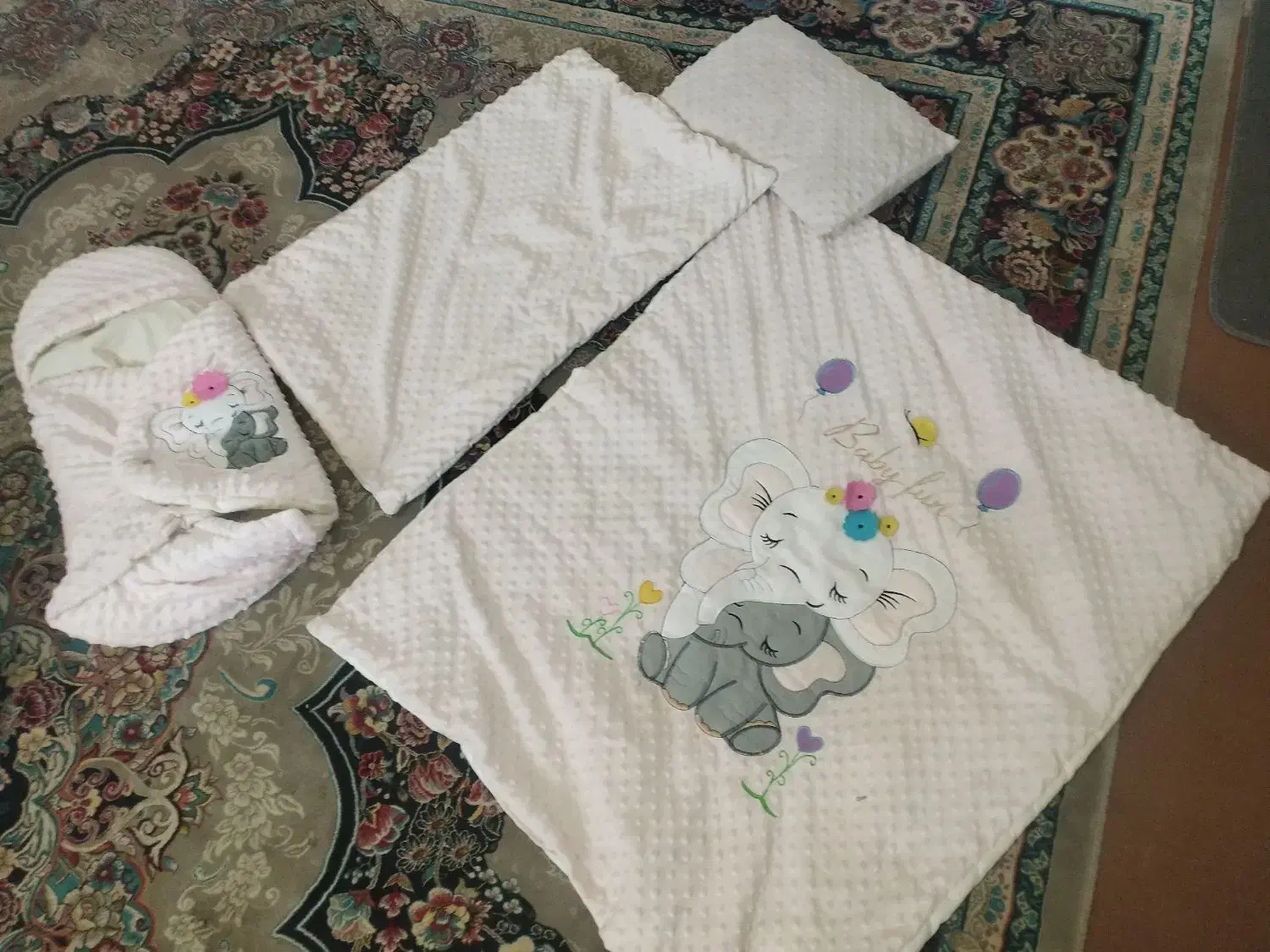 نوو|تخت و سرویس خواب|شیراز, شهرک مدرس|دیوار