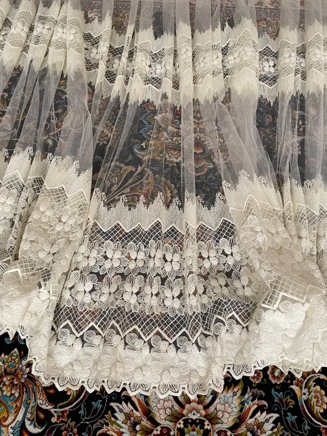 ۴ عدد پرده|پرده، رانر، رومیزی|تهران, مینیسیتی (شهرک نفت)|دیوار