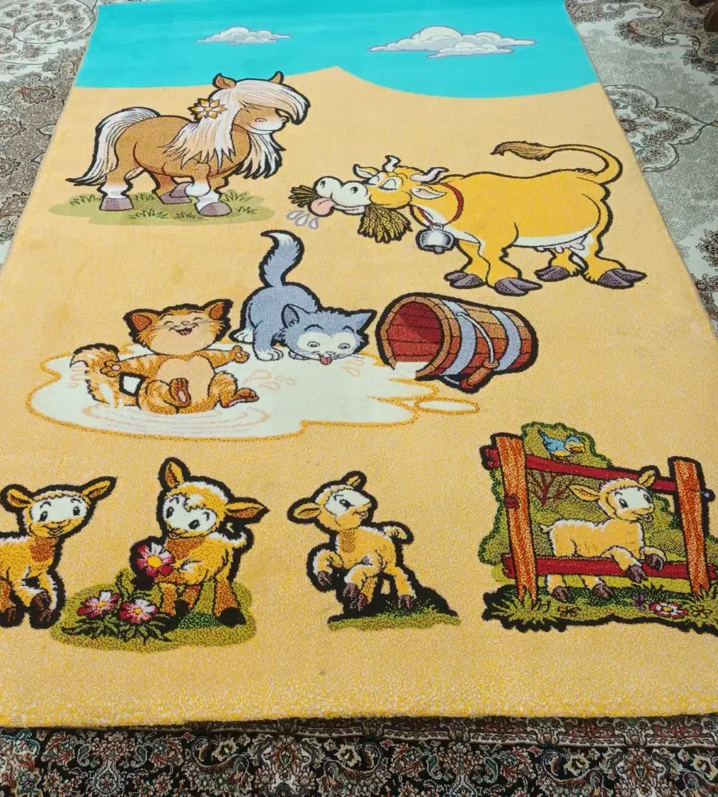 فرش کودک|فرش|تهران, آذری|دیوار