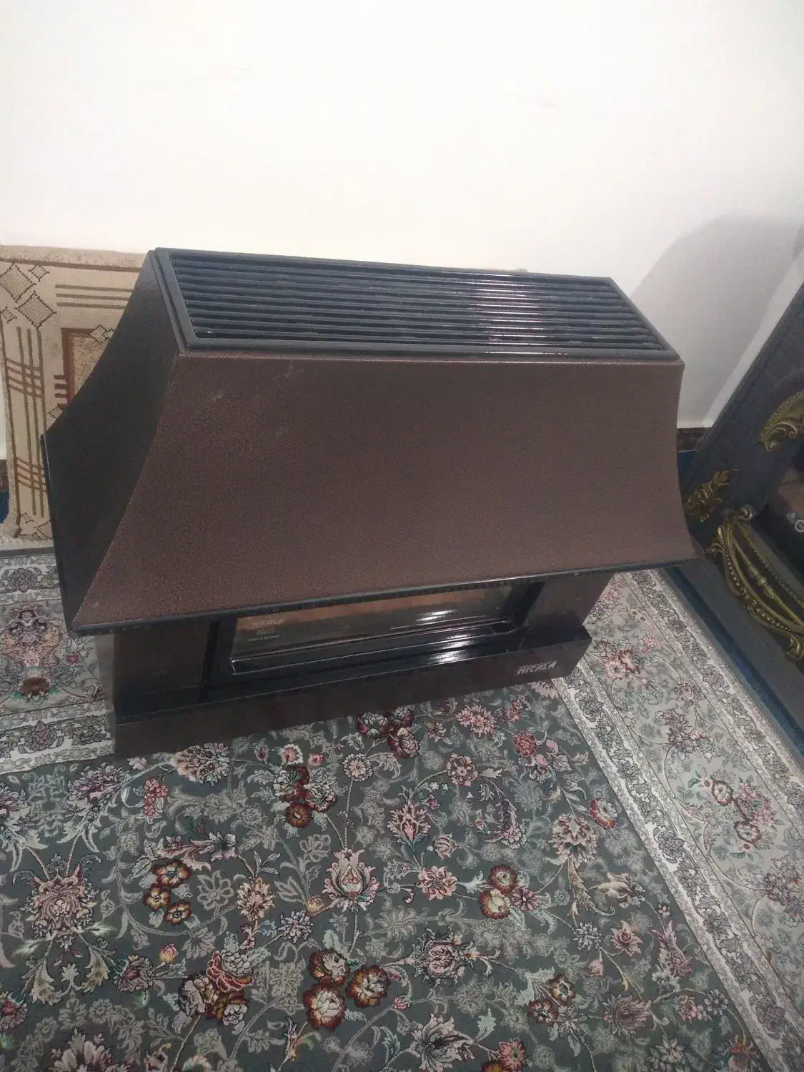 بخاری بزرگ نیک کالا در حد نو|بخاری، هیتر، شومینه|تاکستان, |دیوار