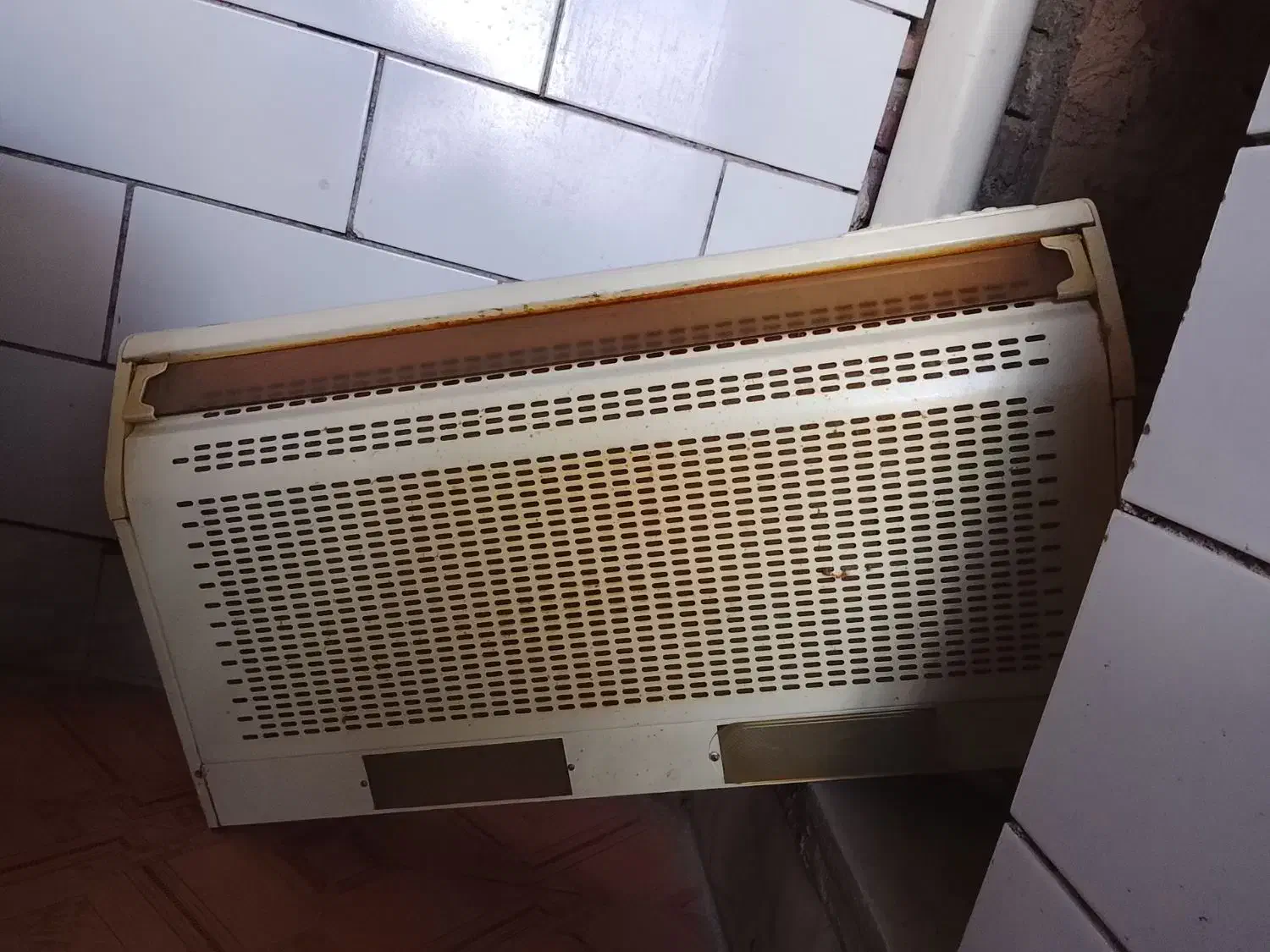 هود|هود|کرمان, |دیوار