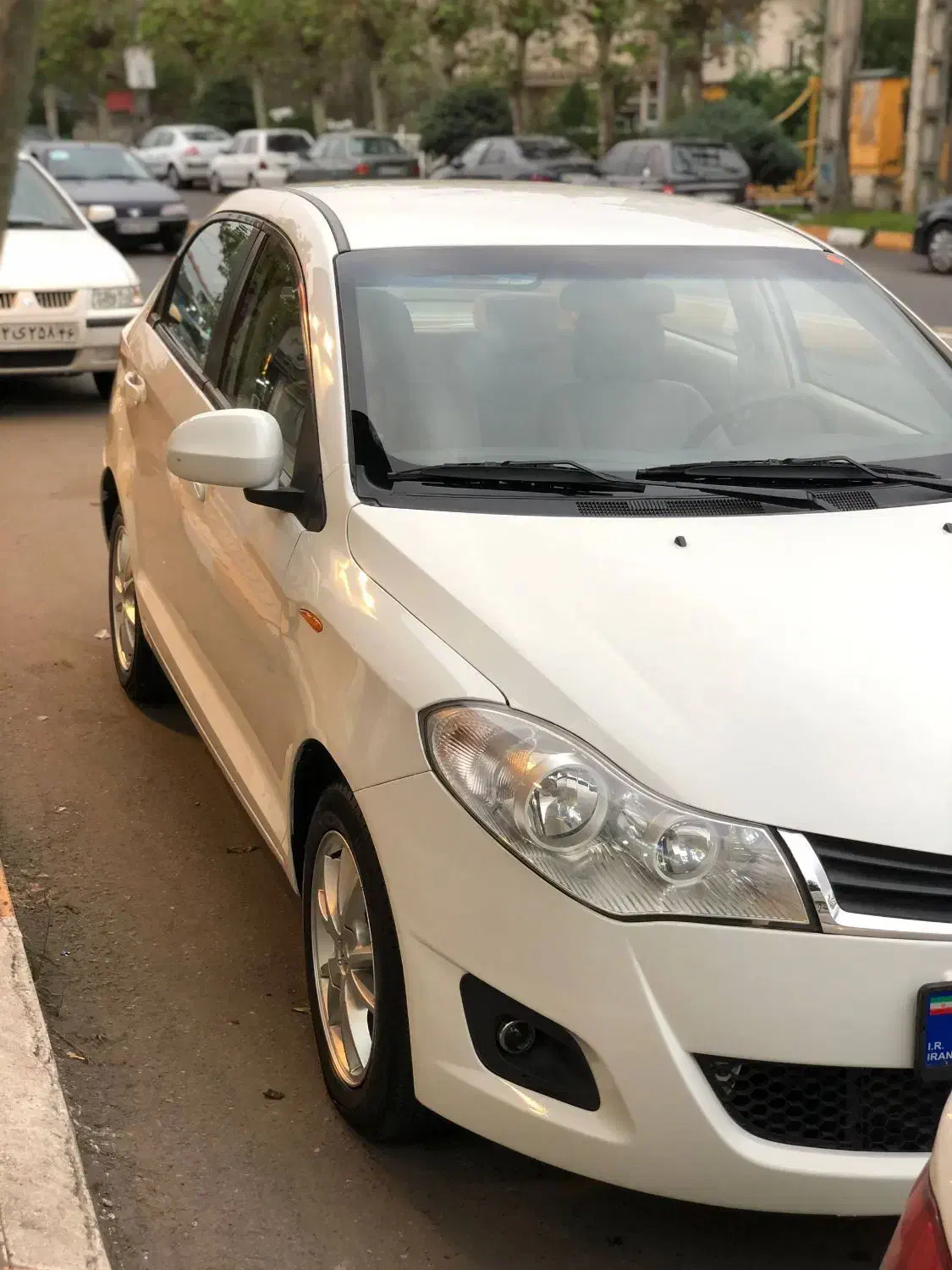 ام وی ام 315 استسنائی.در رده رانا کوییک.206|خودرو سواری و وانت|رشت, نیروی دریایی|دیوار