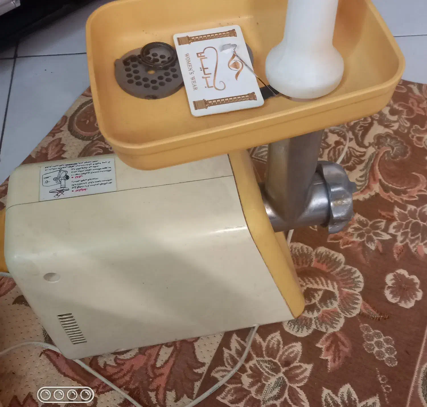 چرخ گوشت|خردکن، آسیاب، غذاساز|قاسم‌آباد (خواف), |دیوار