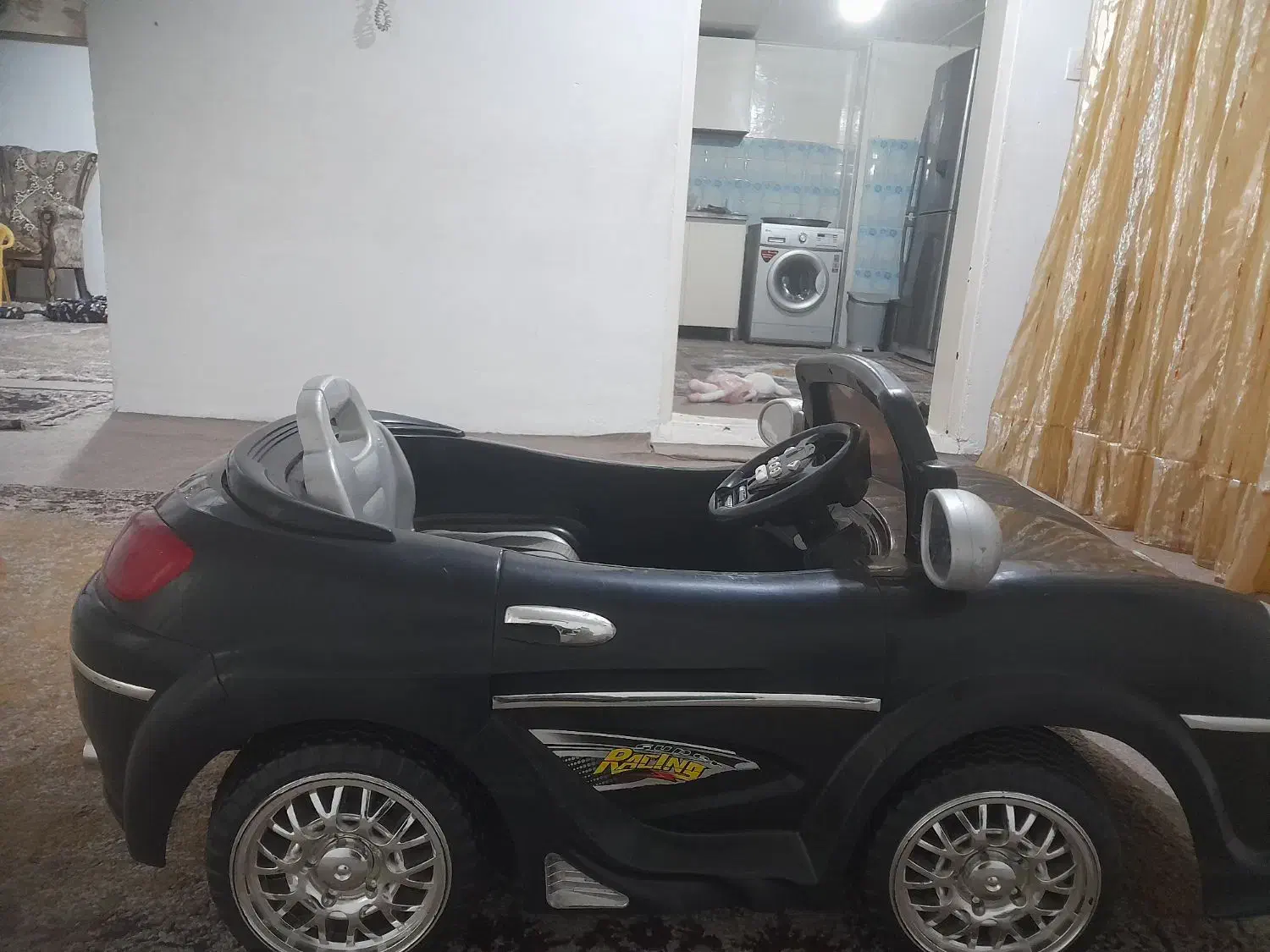 ماشین شارژی|اسباب‌‌بازی|رباط‌کریم, شهرک درخشان|دیوار