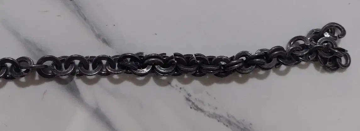 زنجیر|جواهرات|شیراز, پودنک|دیوار