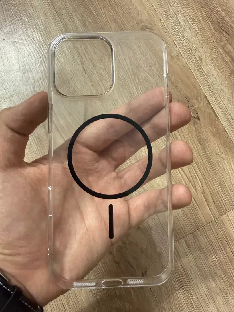 گارد نو بی رنگ آیفون ۱۶ پرومکس همراه با جعبه|لوازم جانبی موبایل و تبلت|مشهد, احمدآباد|دیوار