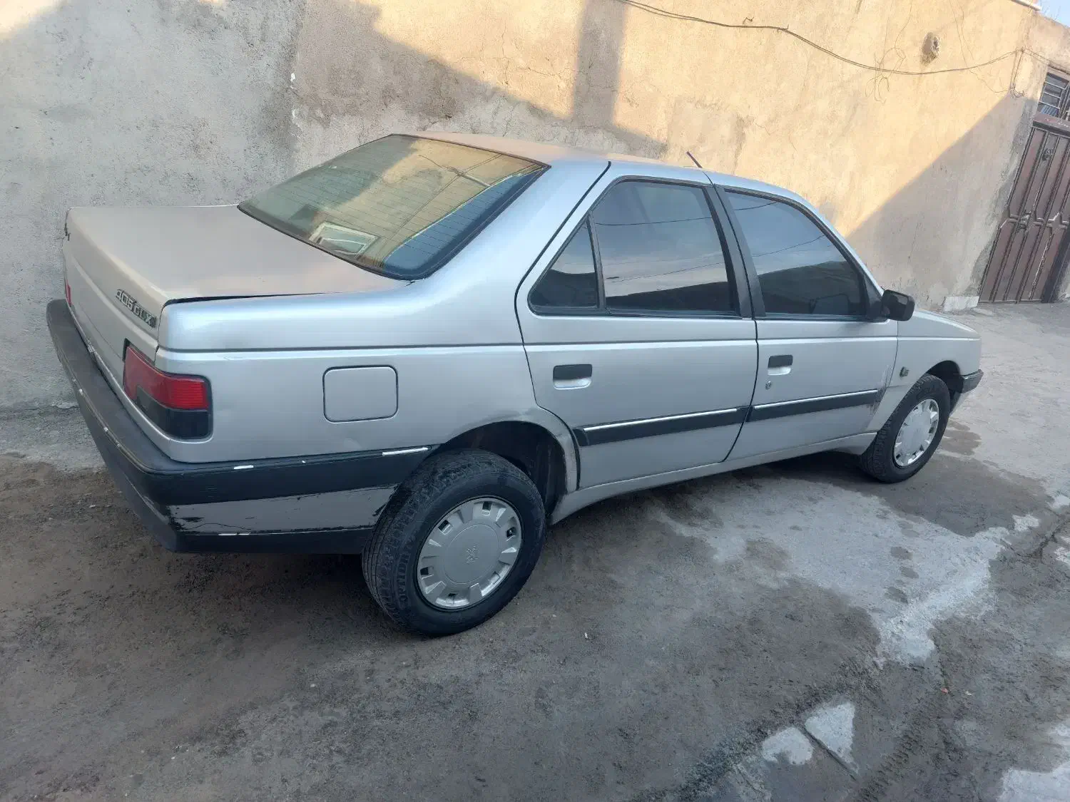 پژو ۴۰۵|خودرو سواری و وانت|مراغه, |دیوار
