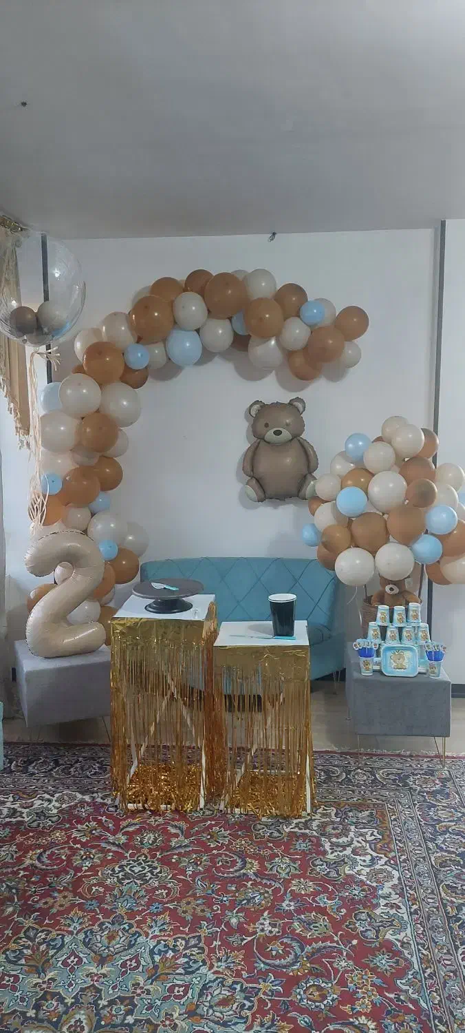 تم تولد|اسباب‌‌بازی|ابریشم, |دیوار