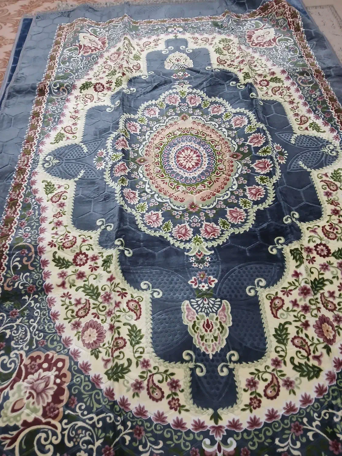 پتو فرش|روفرشی|خرم‌آباد, |دیوار