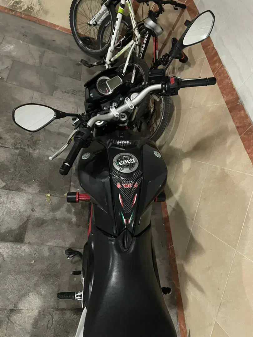 موتور بنلی ۲۵۰ وارداتی|موتورسیکلت|تبریز, |دیوار