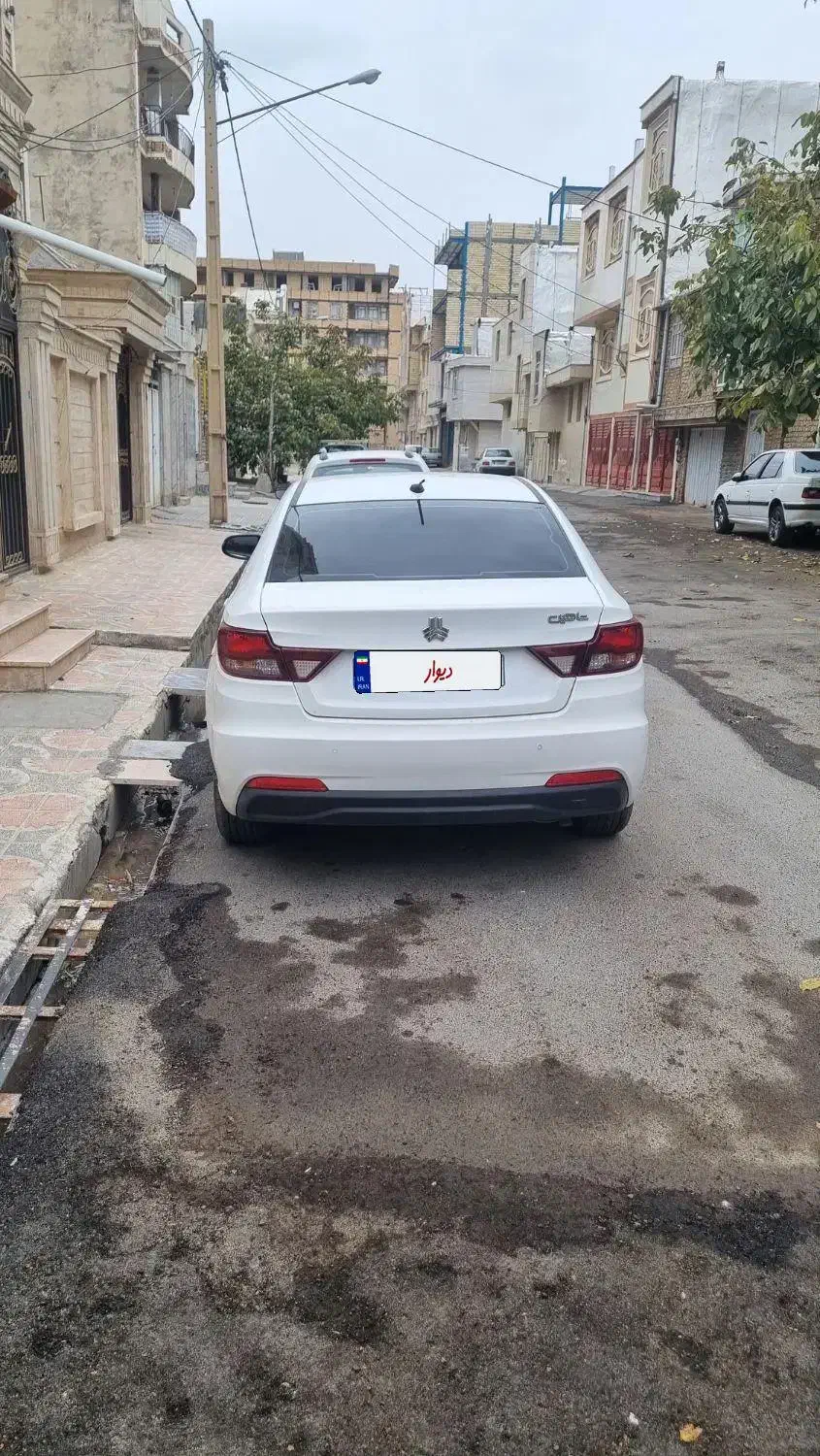 شاهین ۴۰۲ با سانروف|خودرو سواری و وانت|خرمآباد, |دیوار