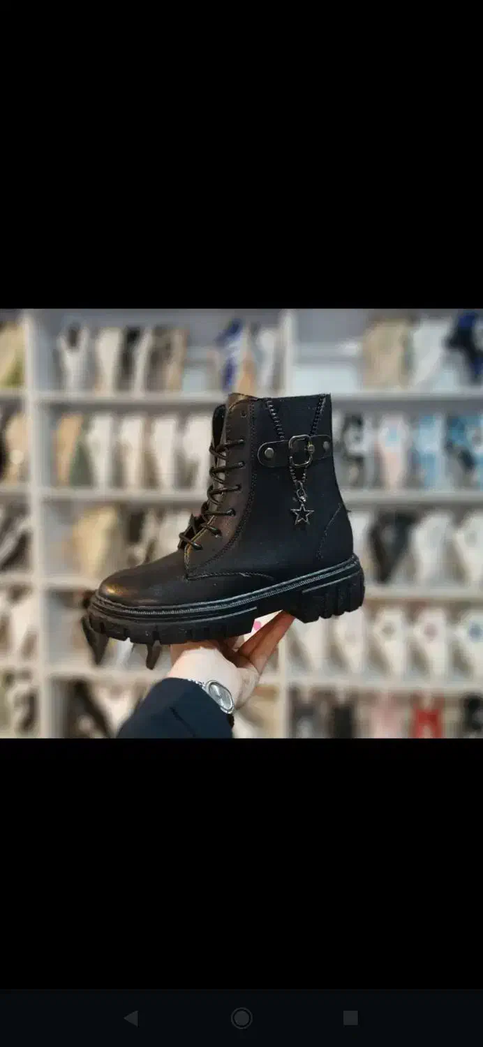 نیم بوت زنانه و.کتونی اسپرت|کیف، کفش، کمربند|خرمآباد, |دیوار