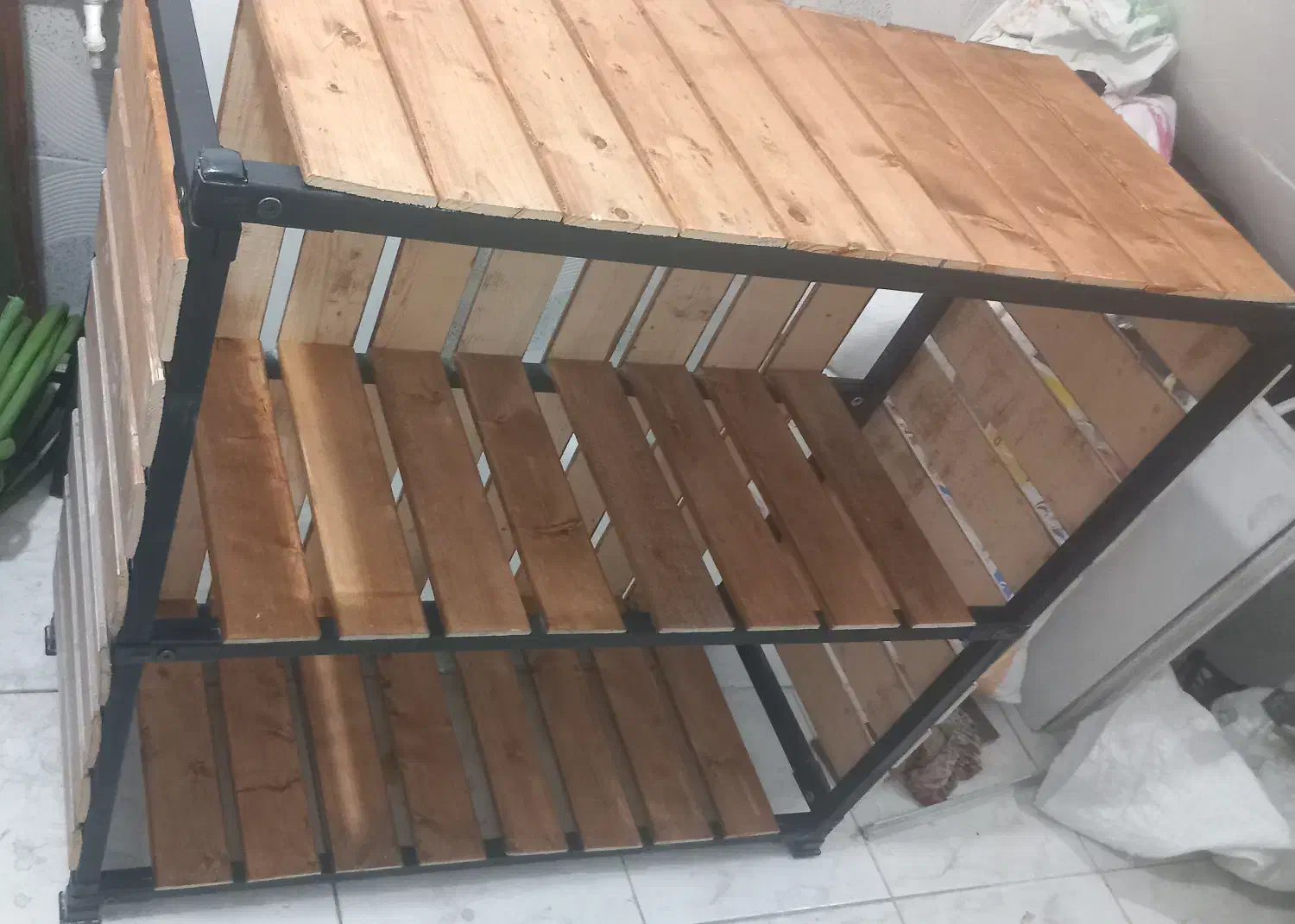 نصف قیمت بازارشیک وبروز|کتابخانه، شلف، قفسههای دیواری|ساوه, |دیوار