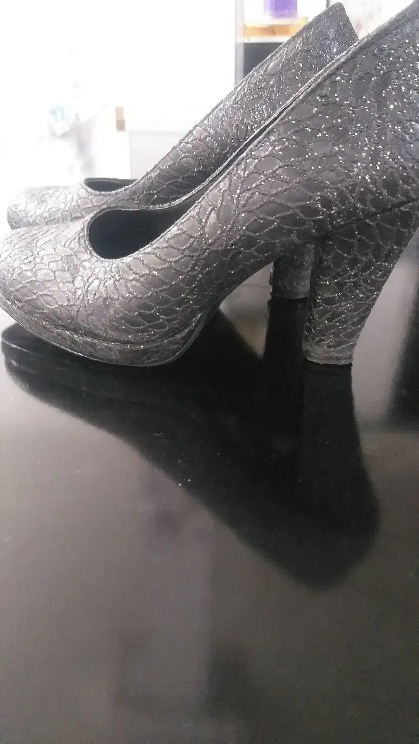 کفش مجلسی|کیف، کفش، کمربند|خرمآباد, |دیوار