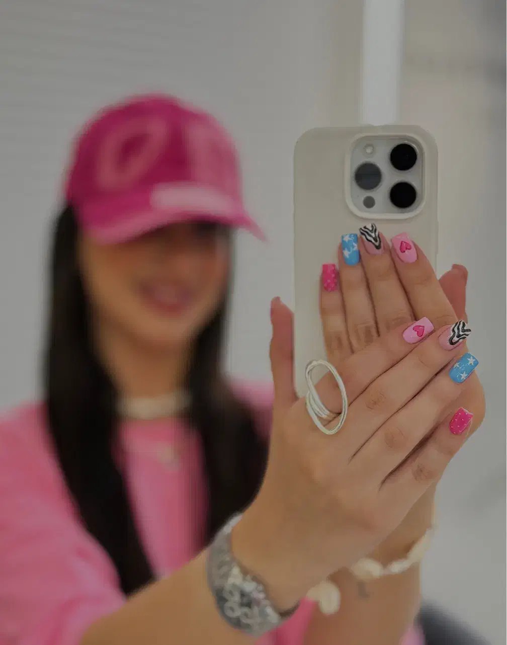 کاشت ناخن|خدمات آرایشگری و زیبایی|بجنورد, |دیوار