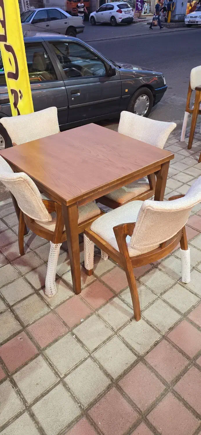 فروش میز غذاخوری آپارتمانی ۶۹۵۰|میز و صندلی غذاخوری|رشت, رودبارتان|دیوار