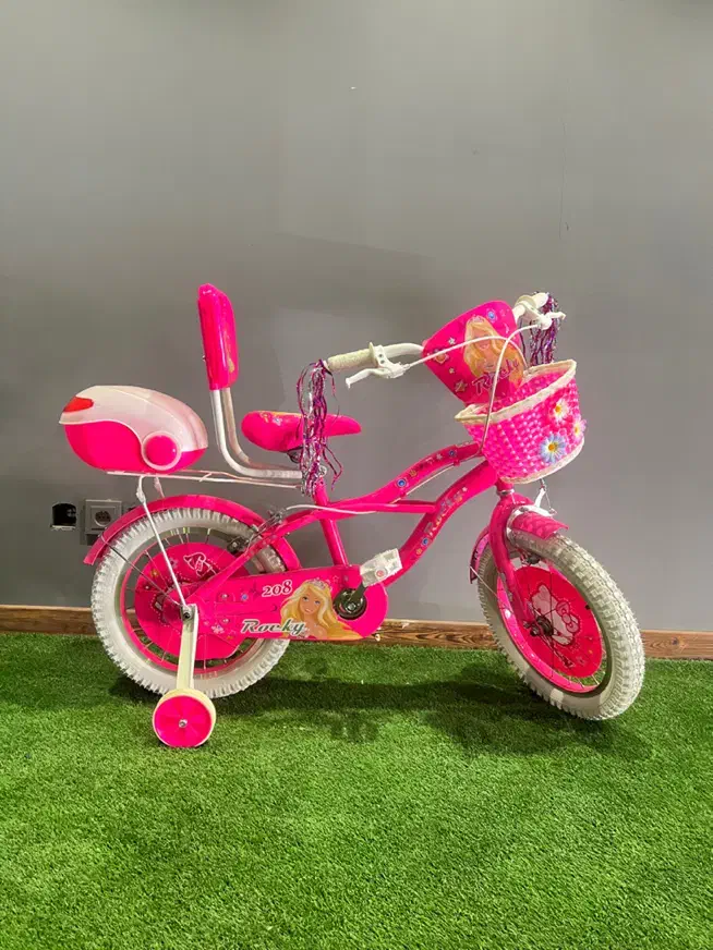 دوچرخه دخترانه ۱۶|دوچرخه، اسکیت، اسکوتر|یزد, |دیوار