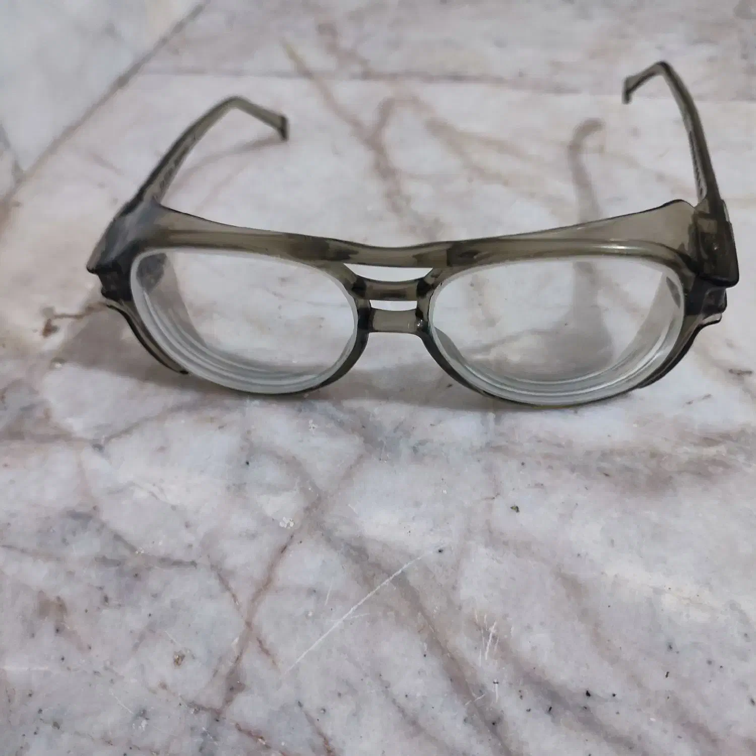 عینک ایمنی آمریکایی|کوهنوردی و کمپینگ|اصفهان, جوزدان الیادران|دیوار