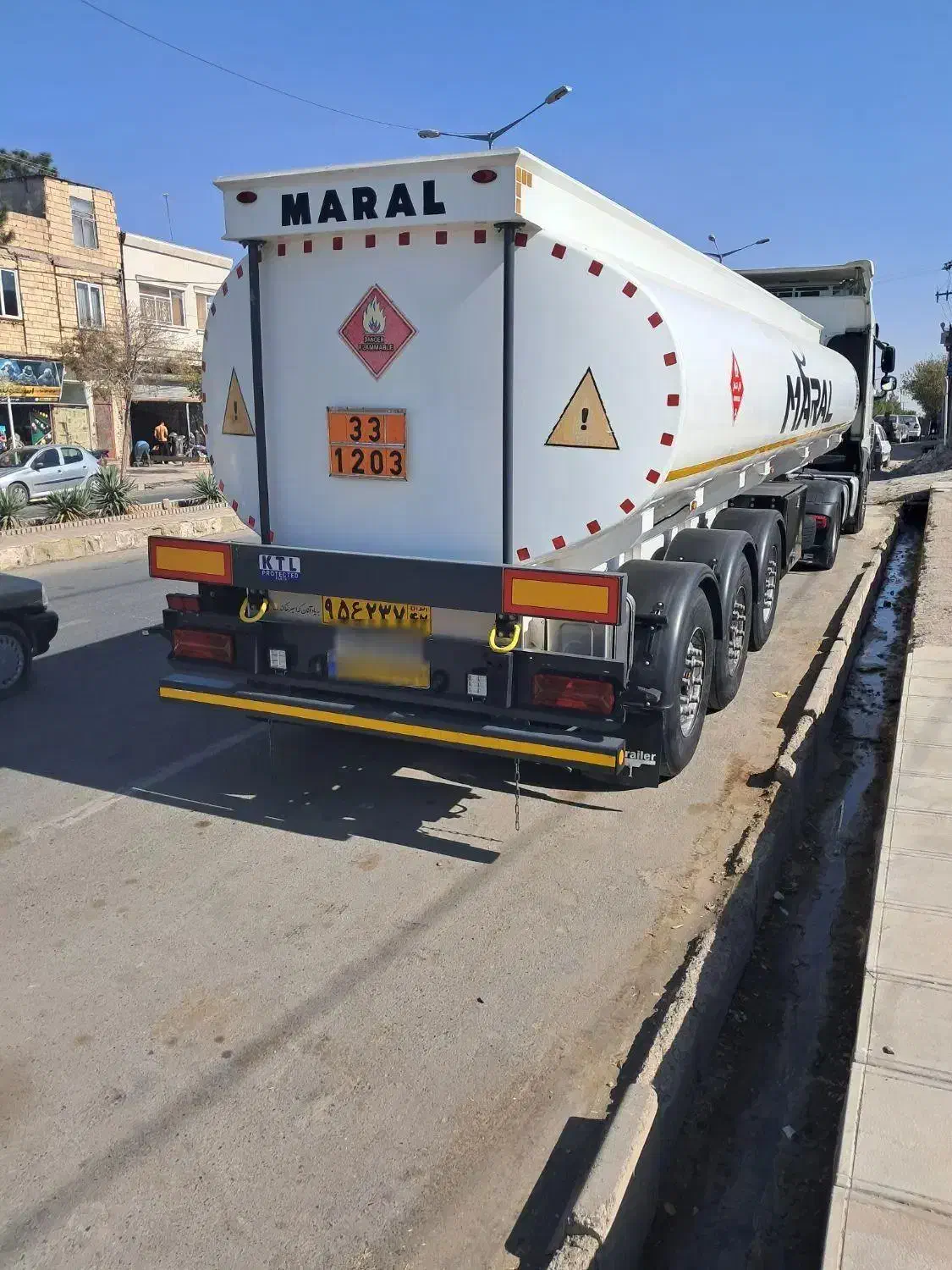 تانکر مارال ۴۰۳|خودرو سنگین|خوشاب, |دیوار