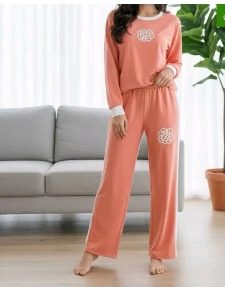 ست رنانه گل پفکی|لباس|شیراز, زند|دیوار