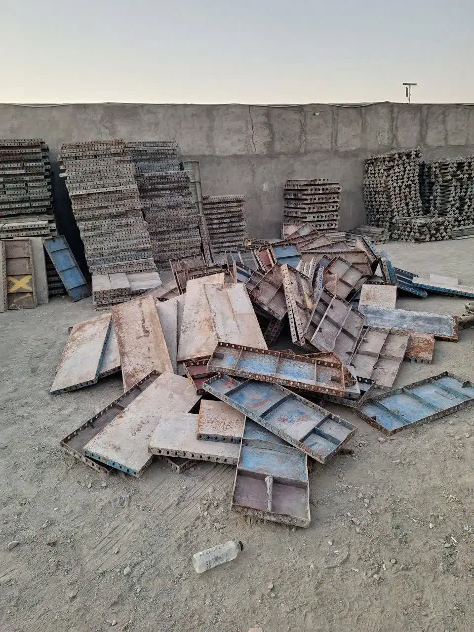 کارگر واستا کار ارموتور بندی|استخدام معماری، عمران و ساختمانی|سبزوار, همت|دیوار