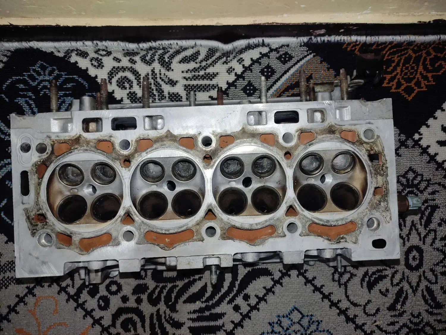 سر سیلندر تیوفایو۱۶سوپاپ بدونه تراش کف استاندارد|قطعات یدکی و لوازم جانبی|دهدشت, |دیوار