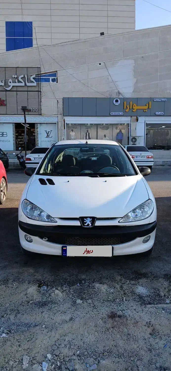 پژو 206 تیپ 2 مدل 1397|خودرو سواری و وانت|قشم, |دیوار