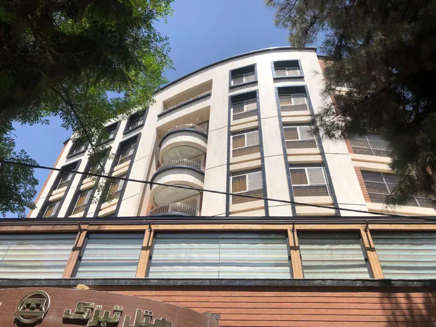 کار با طناب در ارتفاع بدون داربست|خدمات پیشه و مهارت|کیش, |دیوار