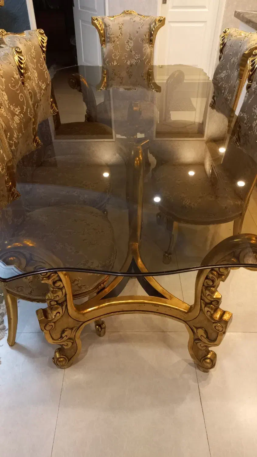 مبل سلطنتی ۹ نفره و میز نهار خوری هشت نفره|مبلمان خانگی و میز عسلی|ملارد, |دیوار