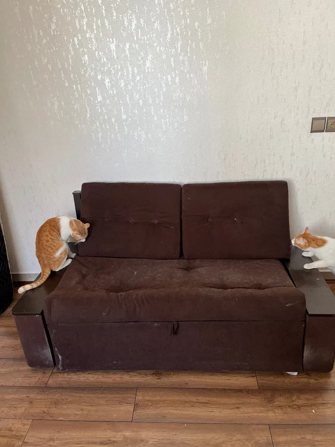 مبل تخت شو و آینه لامپی|تخت و سرویس خواب|تهران, مهران|دیوار