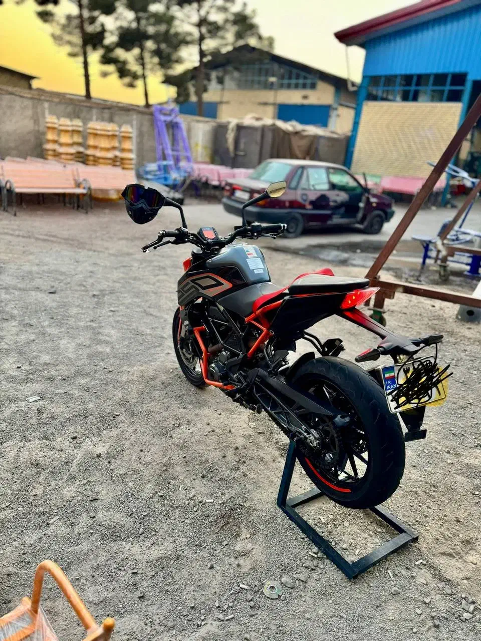 ktm|موتورسیکلت|رباطکریم, رباطکریم|دیوار