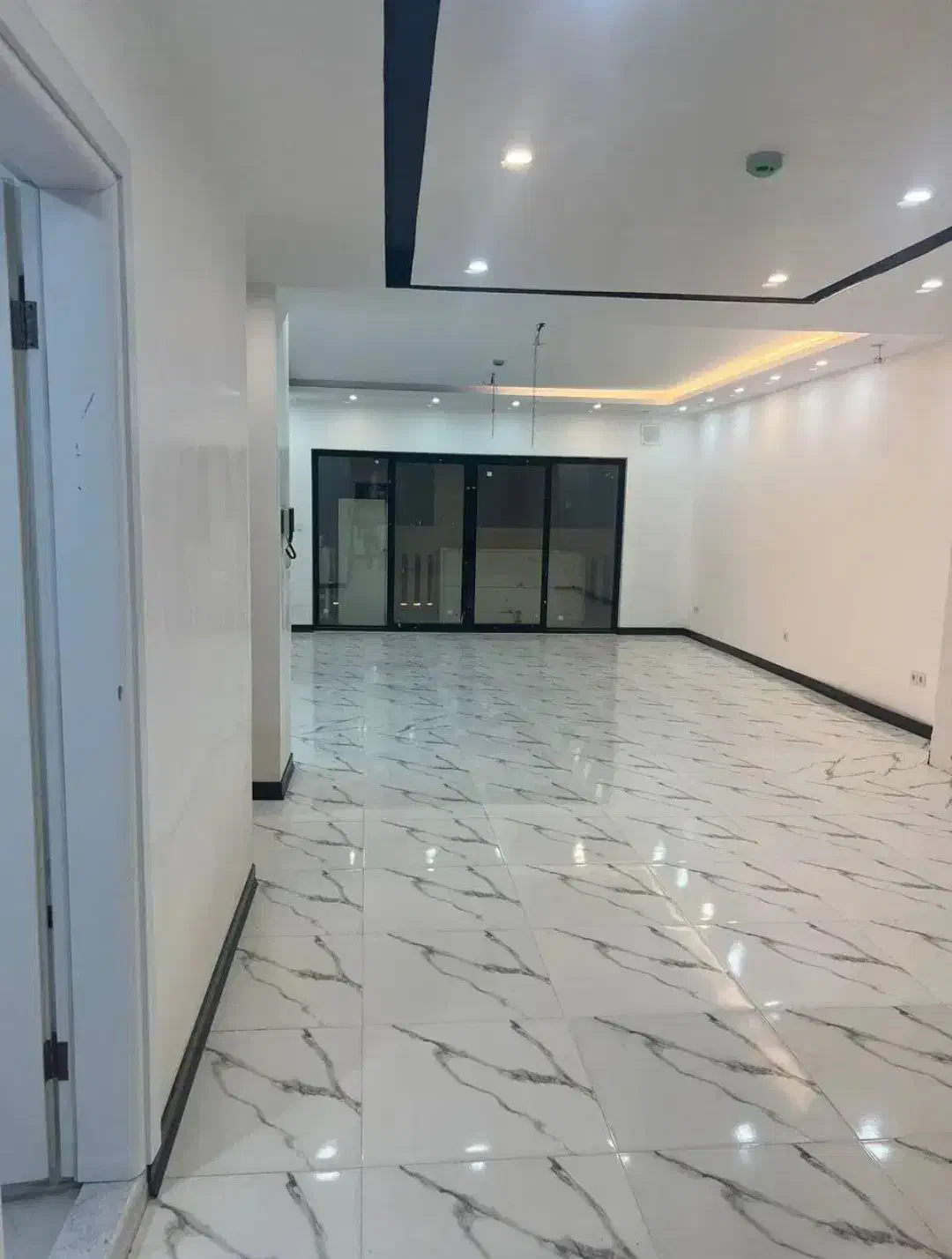 اپارتمان سه راهی /۳ خواب /کلید اول|فروش آپارتمان|دوگنبدان, |دیوار