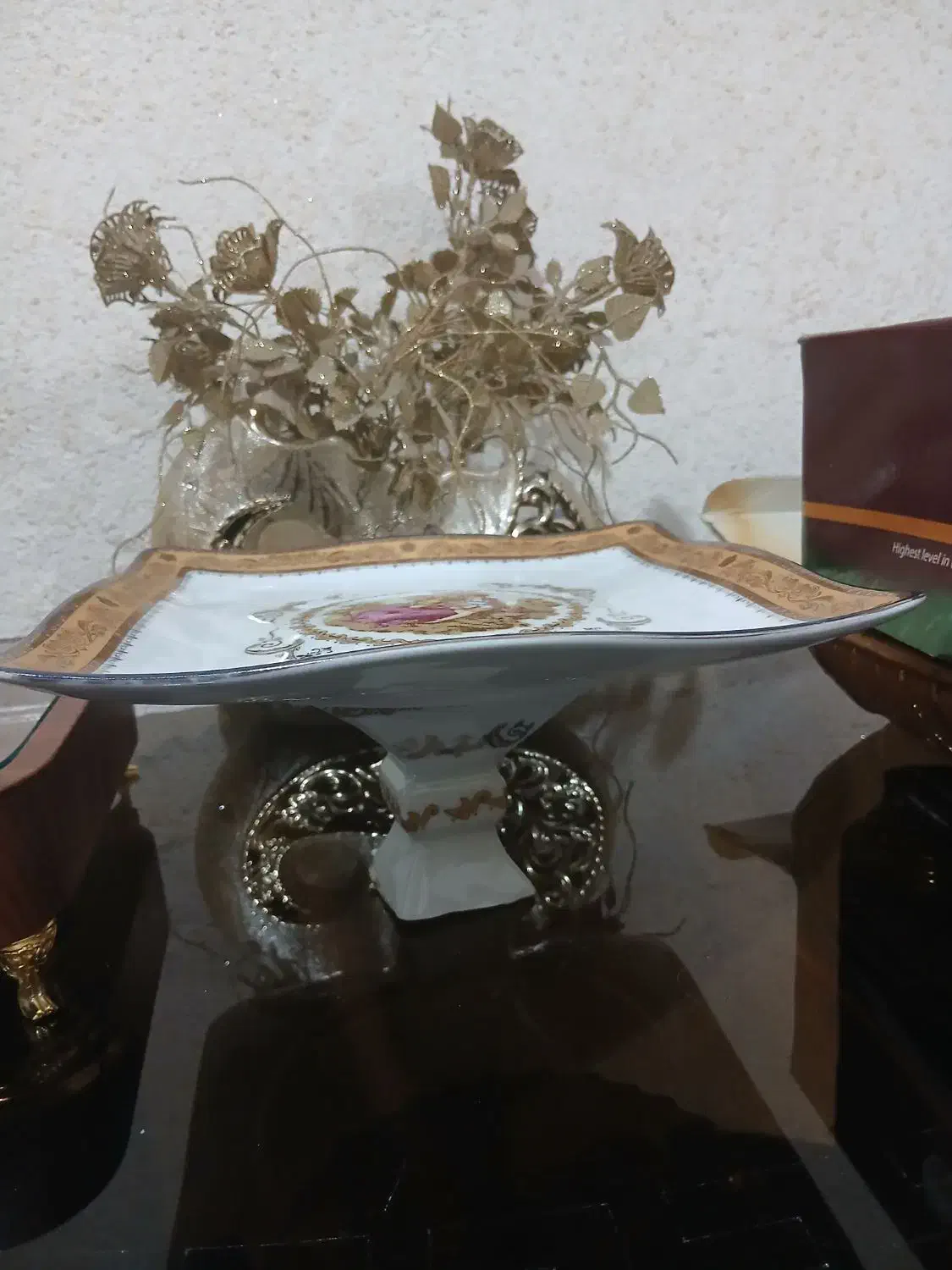 شیرینی خوری نو|ظروف سرو و پذیرایی|فومن, |دیوار