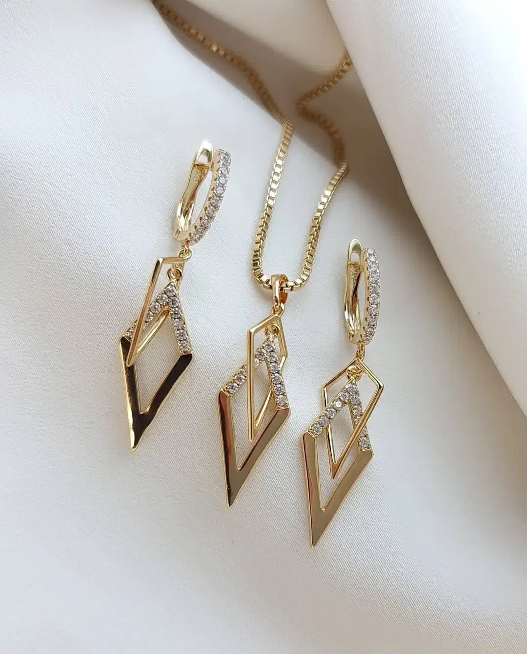 نیم ست ژیوا از برند ژوپینگ اصل|بدلیجات|کاشان, بهشتی|دیوار