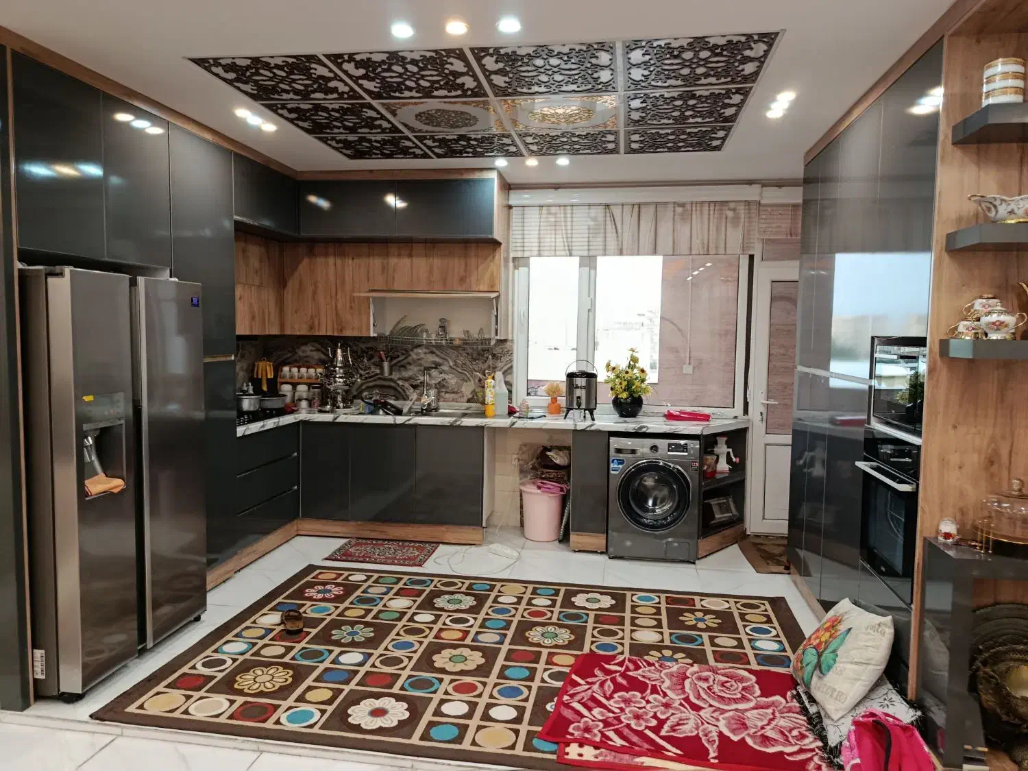 آپارتمان160m/بر خیابان اصلی/کارمندان فرهنگیان فاز2|فروش آپارتمان|کرمانشاه, |دیوار