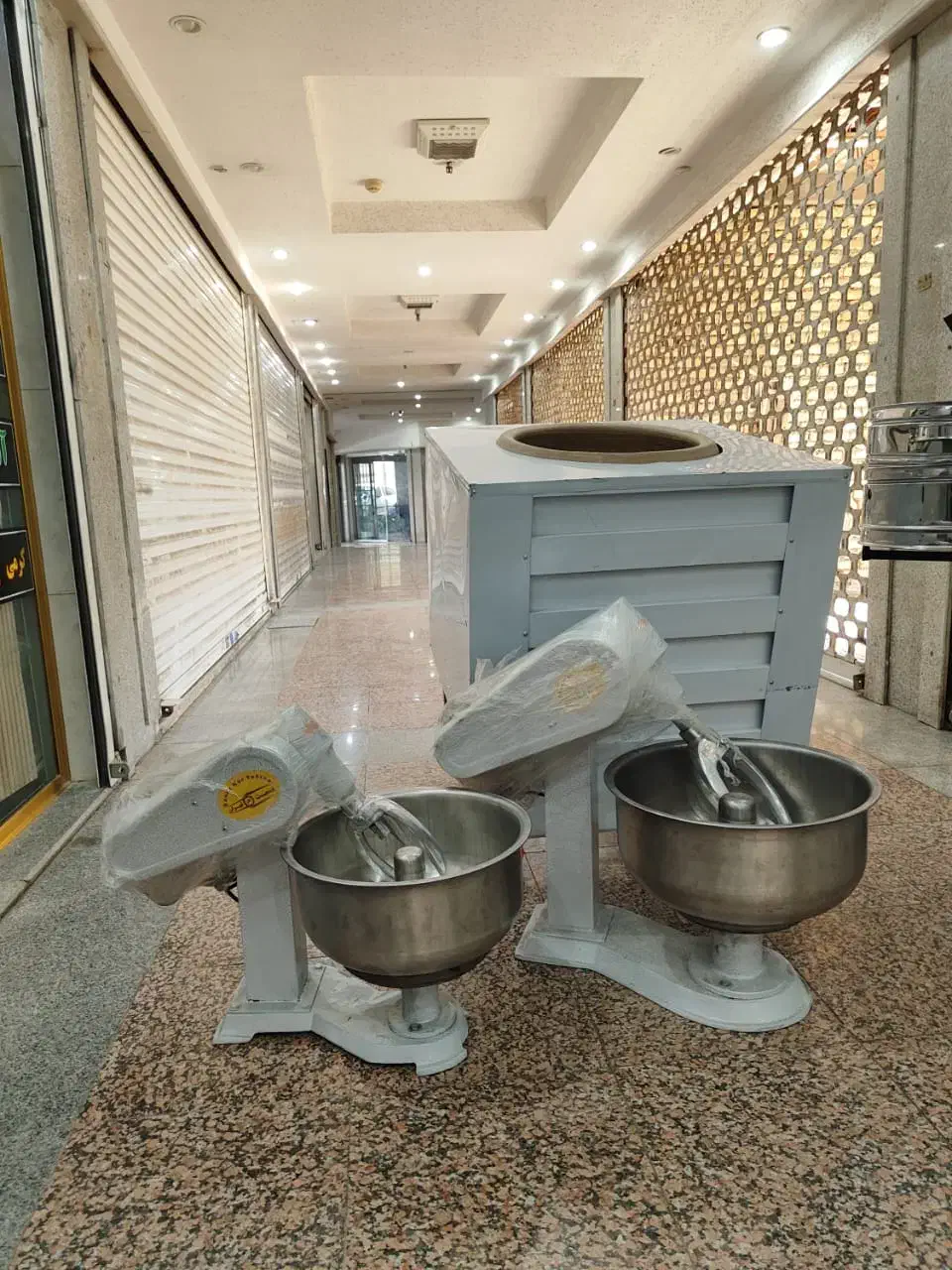 یخچال ایستادهvgتخمه پزotخمیرگیرcwپفیلا سازgs|فروشگاه و مغازه|آمل, |دیوار