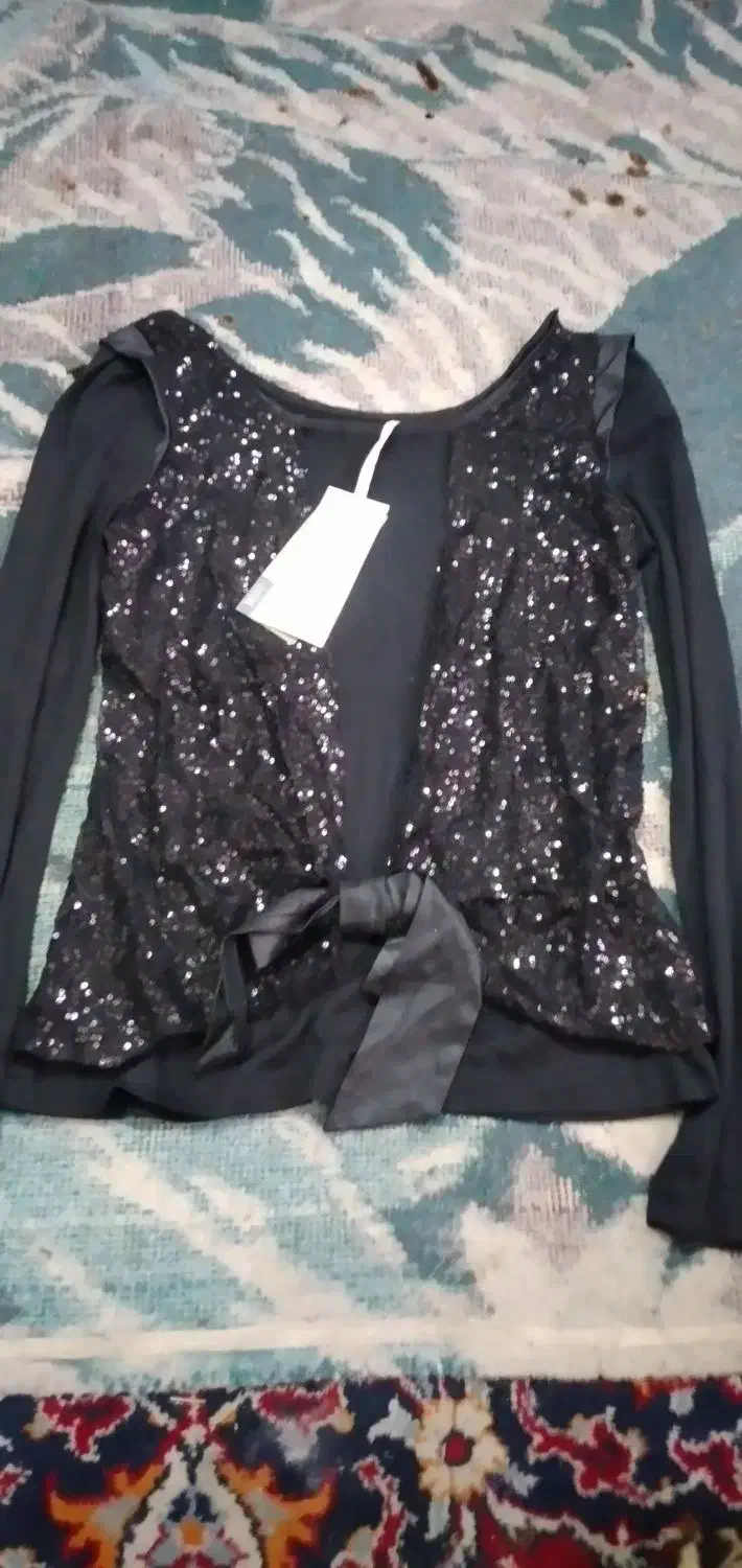 لباس زنانه|لباس|فسا, |دیوار