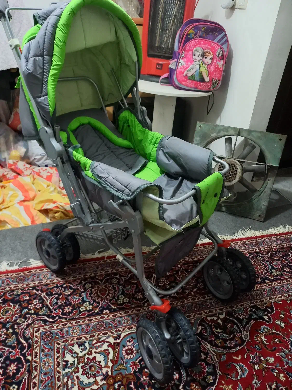 کالسکه ی بچه قیمت توافقی|کالسکه و لوازم جانبی|رشت, جانبازان|دیوار