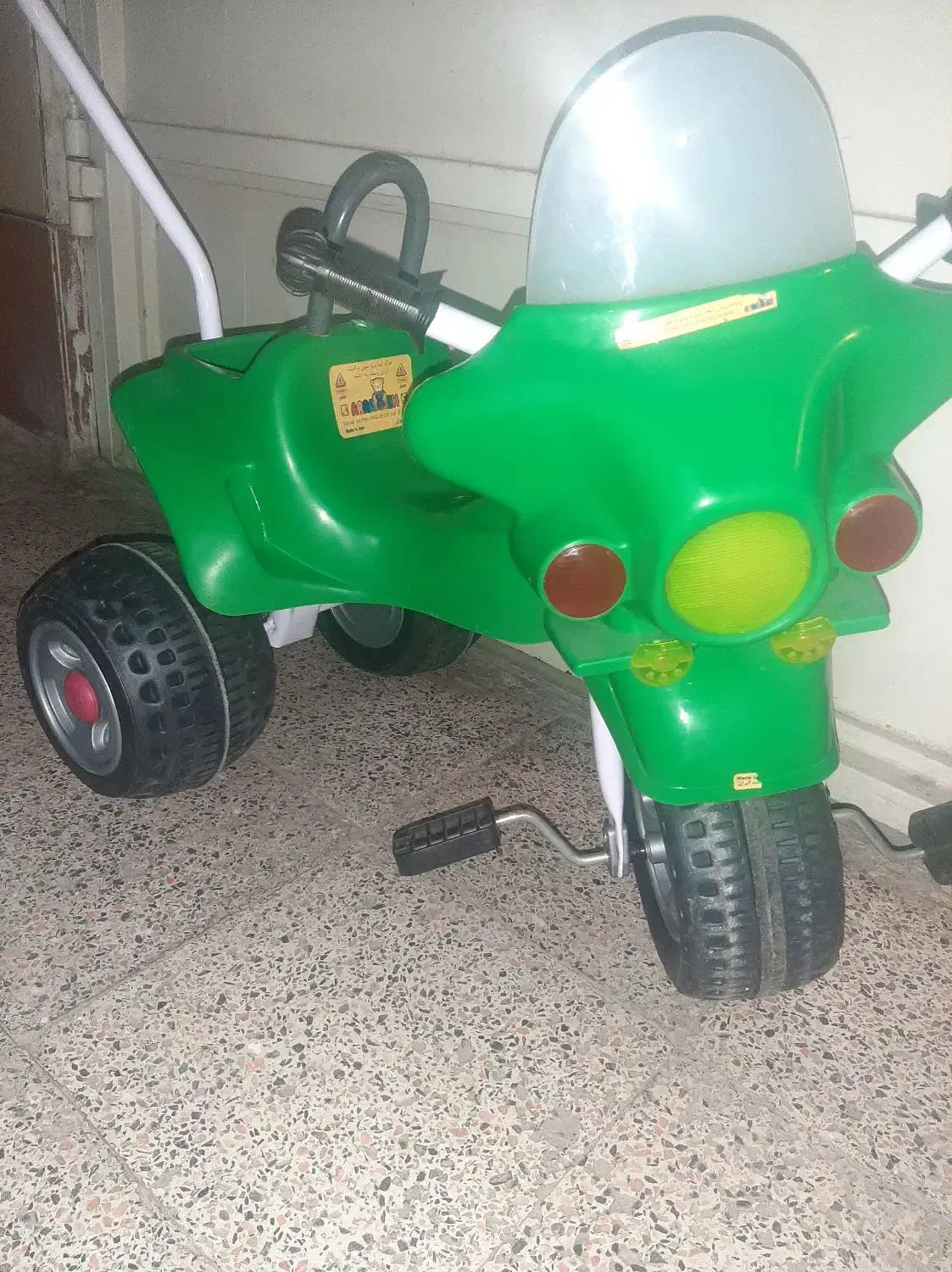 سه چرخه|دوچرخه، اسکیت، اسکوتر|اندیمشک, |دیوار