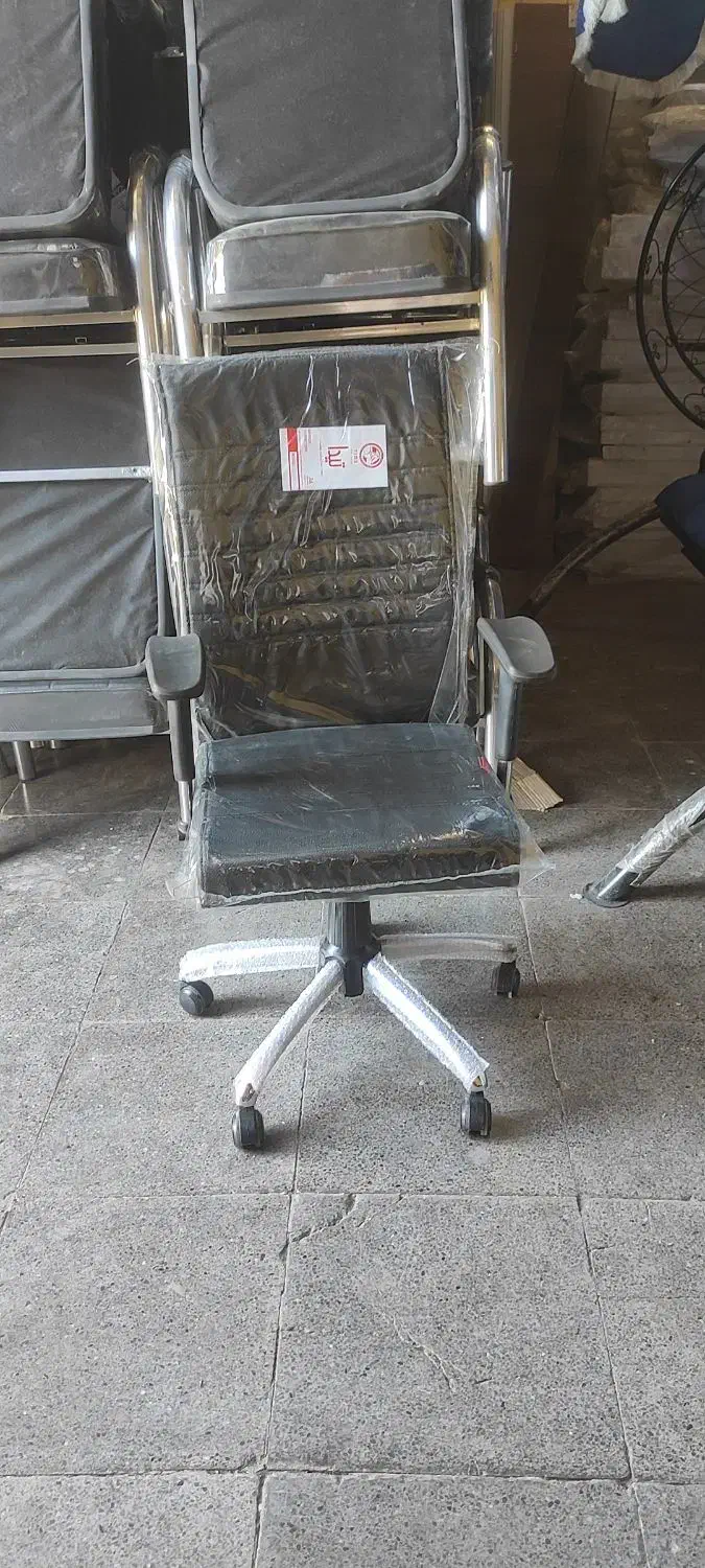 صندلی اداری میز اداری|مبلمان اداری|یزد, |دیوار