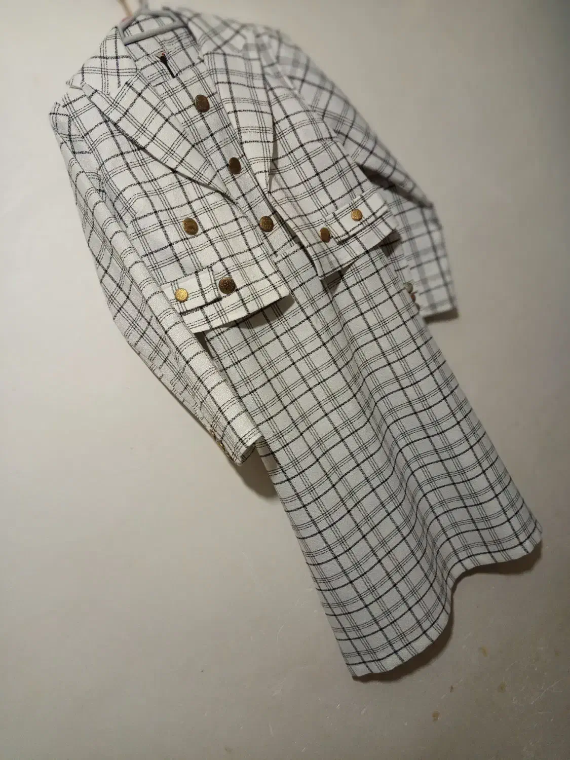 سرافون|لباس|زابل, |دیوار