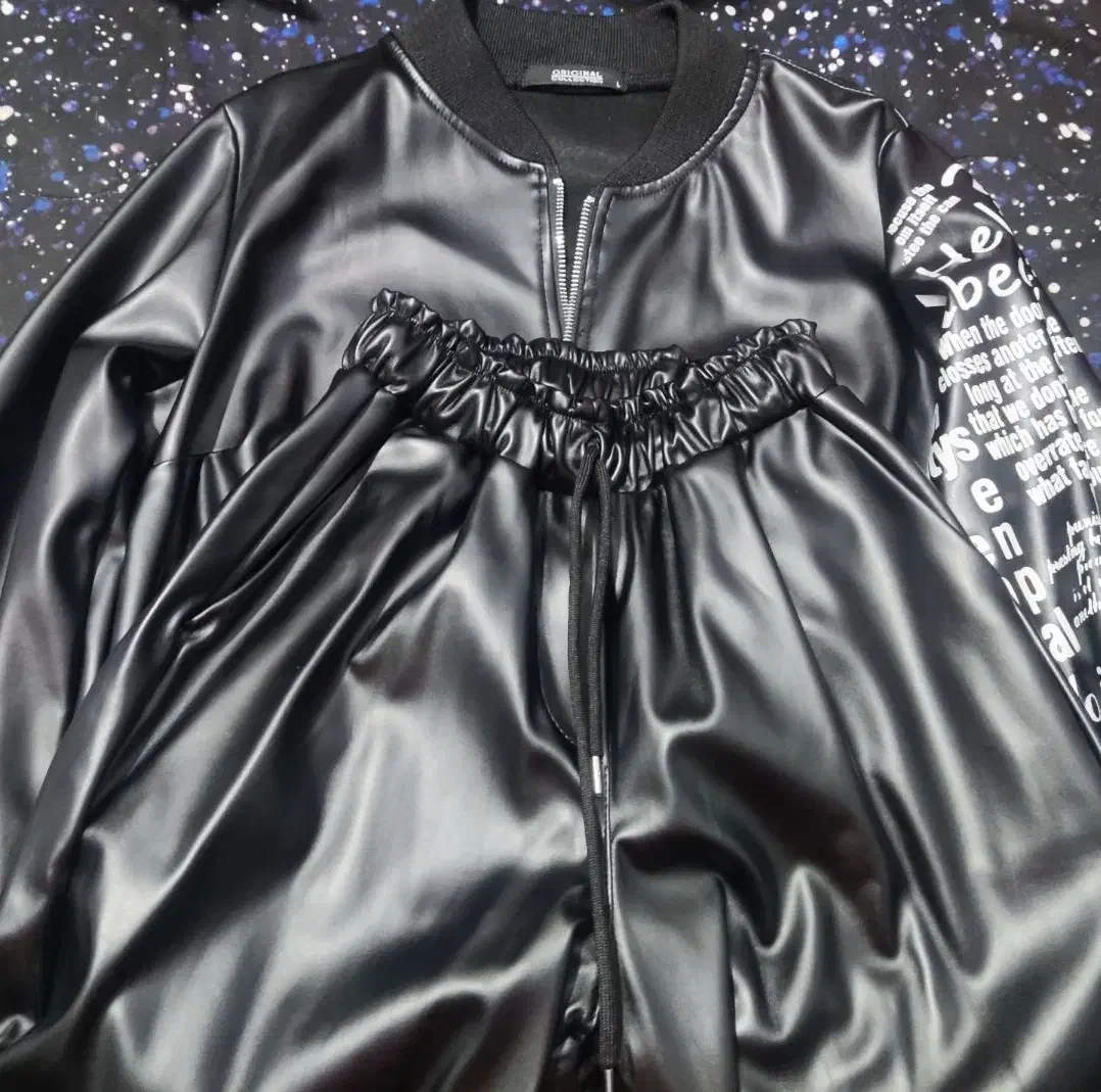 ست چرم درجه یک|لباس|بوشهر, |دیوار