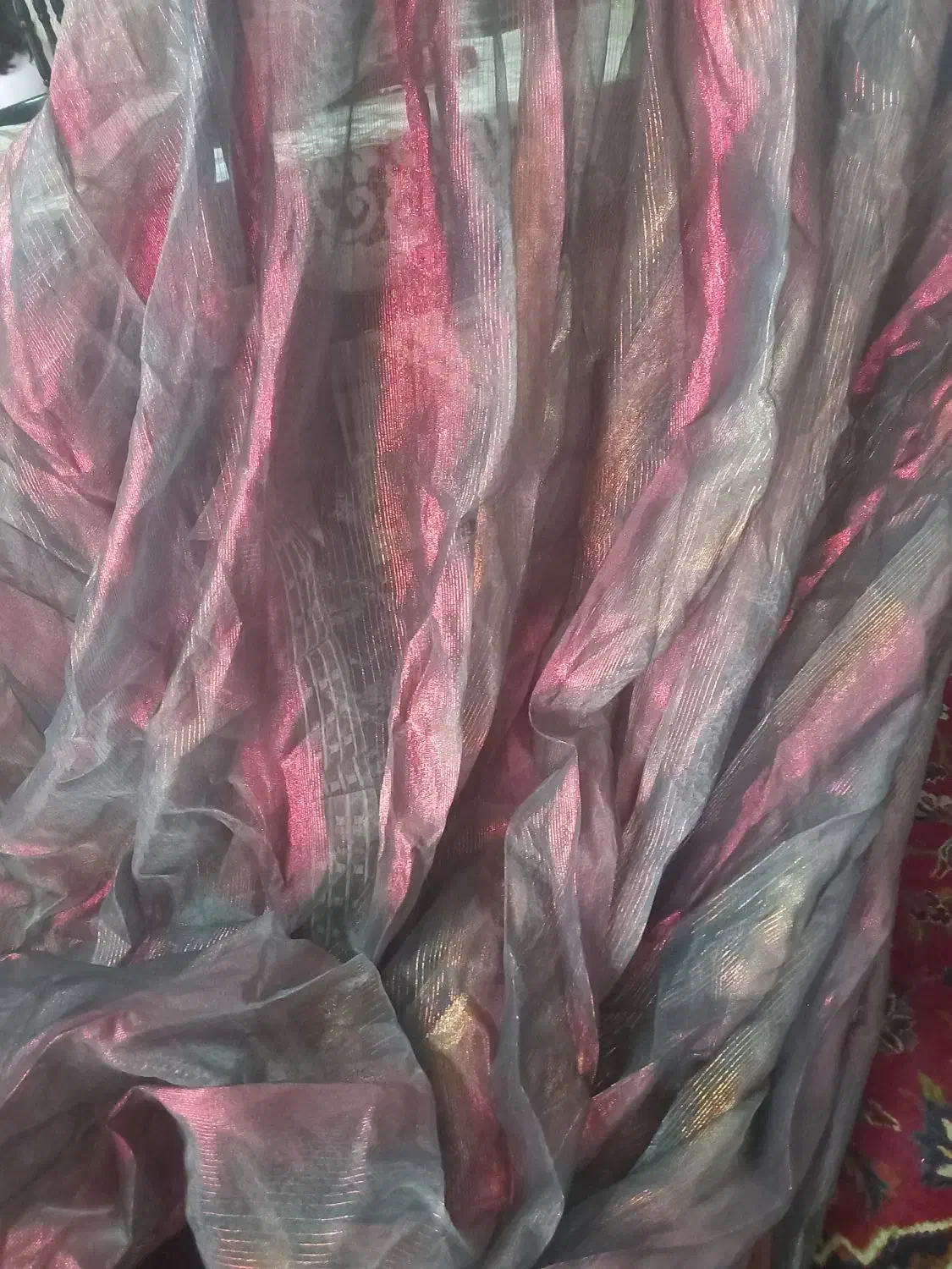 پرده حریر|پرده، رانر، رومیزی|تهران, فلسطین (میدان انقلاب)|دیوار